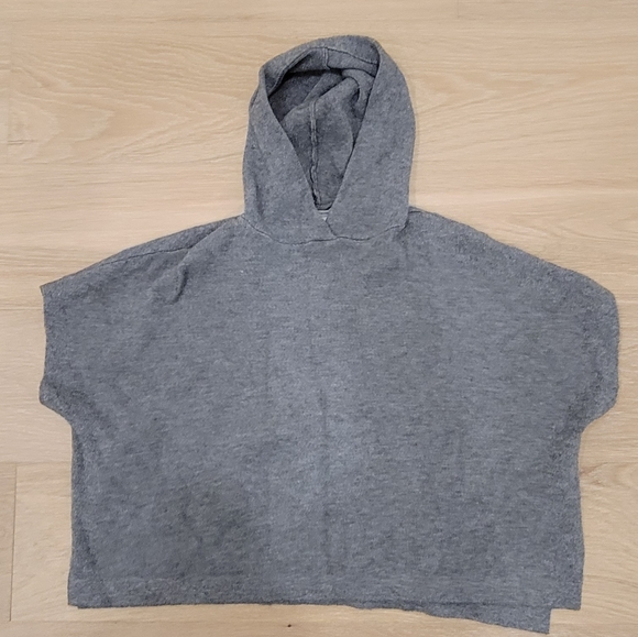 Zara girls grey Cape size 6-7 - Picture 2 of 2